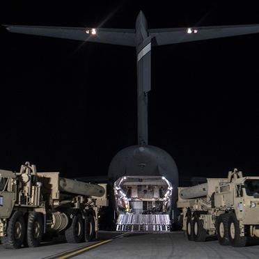 伊朗革命卫队宣布，导弹和无人机摧毁了阿联酋和约旦的“萨德”雷达。
一套“萨德”雷