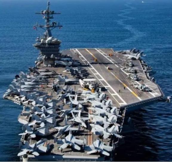 为何美国债务高达37万亿美元，还能养得起11艘航母？其实我们都被骗了，美国债务3