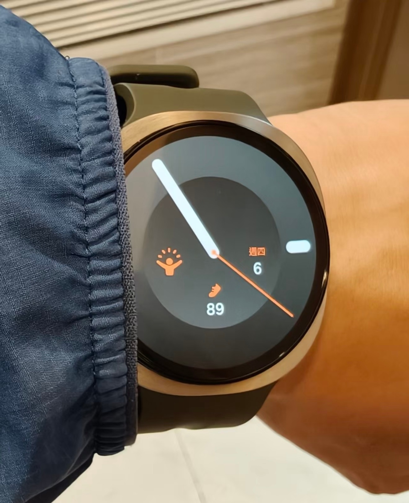 一直想入手一款健康功能齐全的手表，看到Galaxy Watch9便果断安排。手里