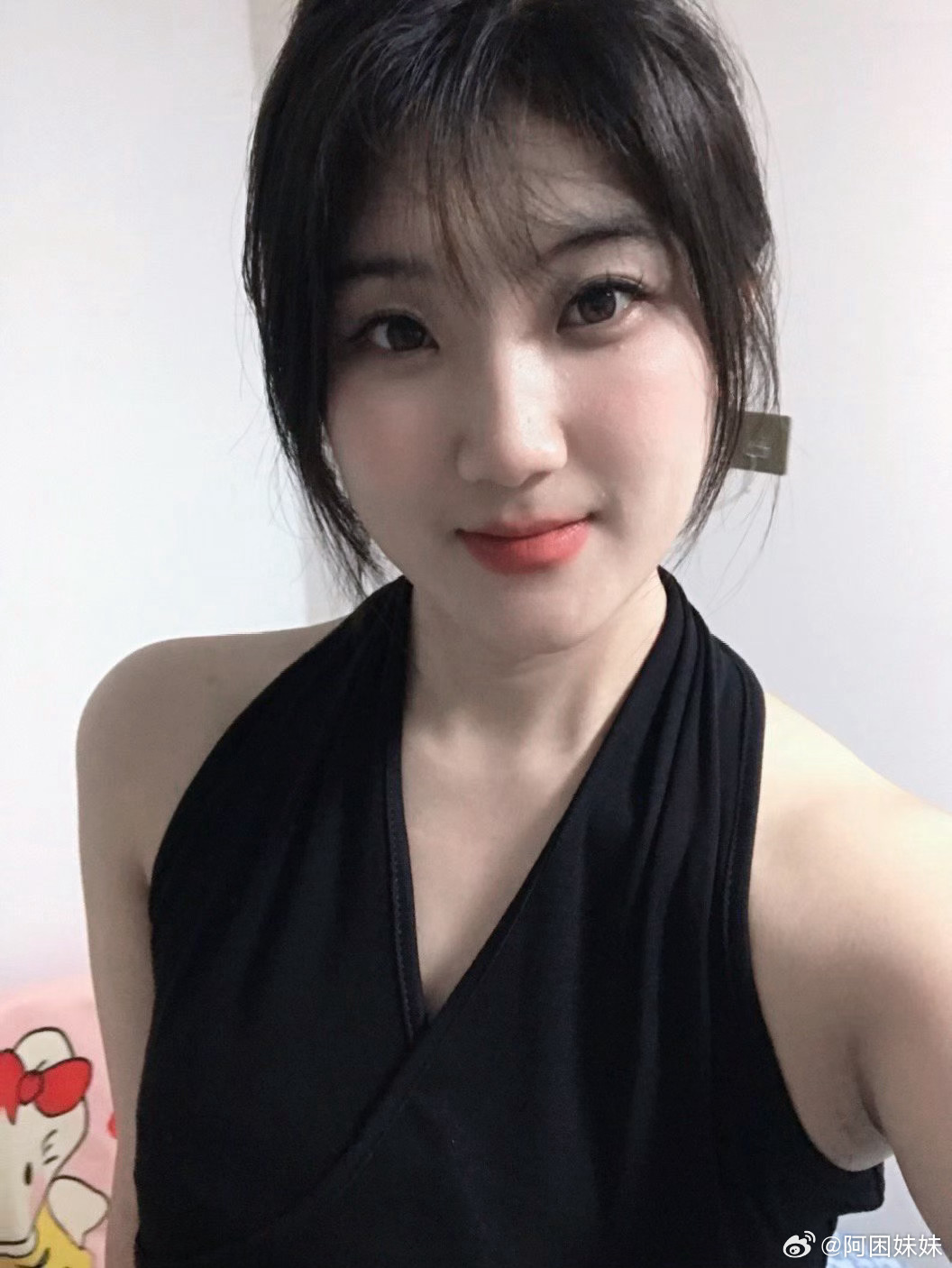 哈喽！周三坏周四好，明天周五了，周末还远嘛！！！！
