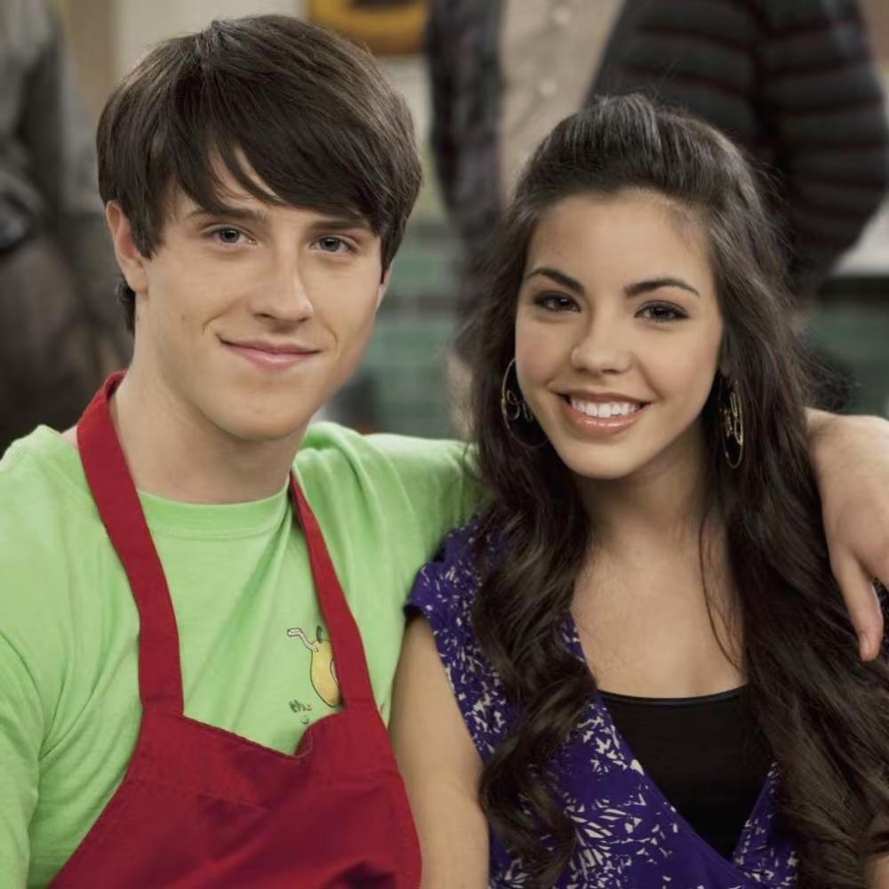 《好运查理》童年CP成真啦！！！Shane Harper（肖恩·哈珀）和Sama