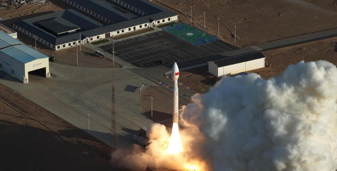太空战要来了！美国航空安全项目主任表示，华盛顿正准备进攻性太空武器，要在冲突中让
