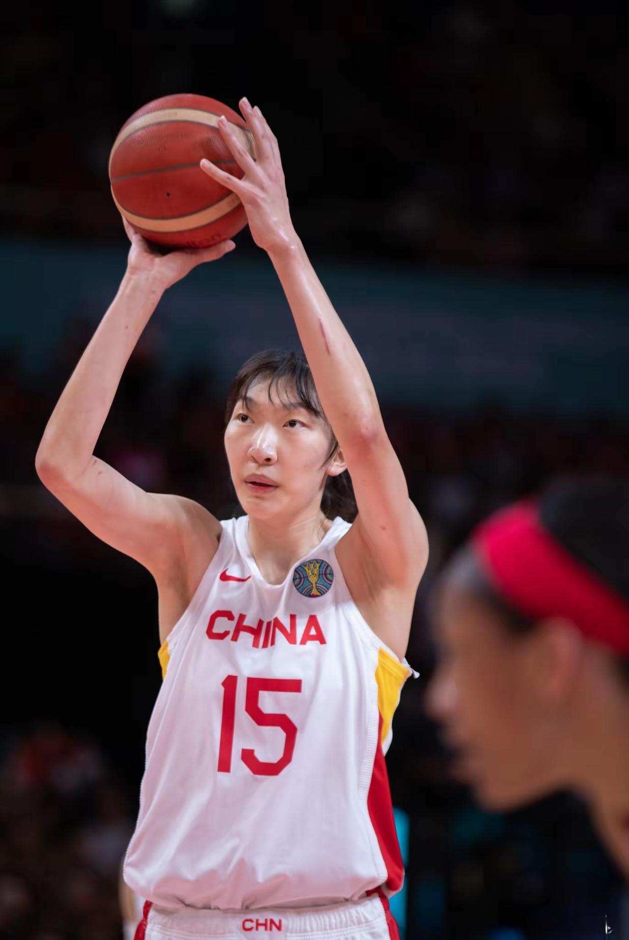 随着日本女篮63-84不敌匈牙利，韩国女篮56-94输给德国，两支东亚强队双双止