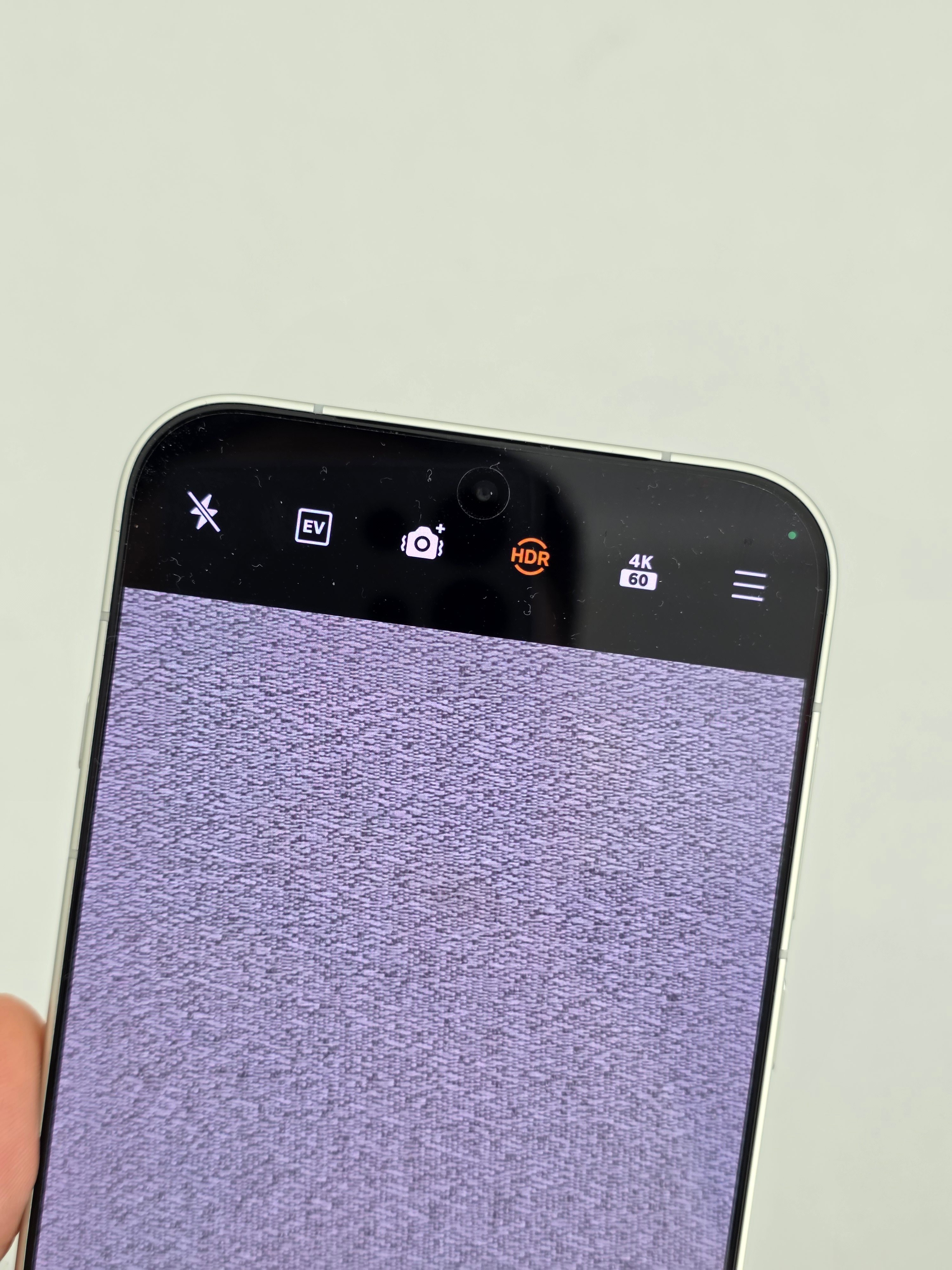 你们现在拍视频，会默认打开“HDR”选项吗？ ​​​