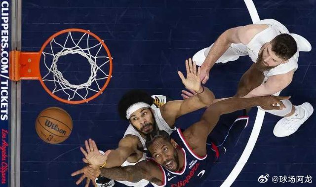 NBA常规赛继续进行，克利夫兰骑士队（31胜21负）拿到连胜。米切尔得到29分、