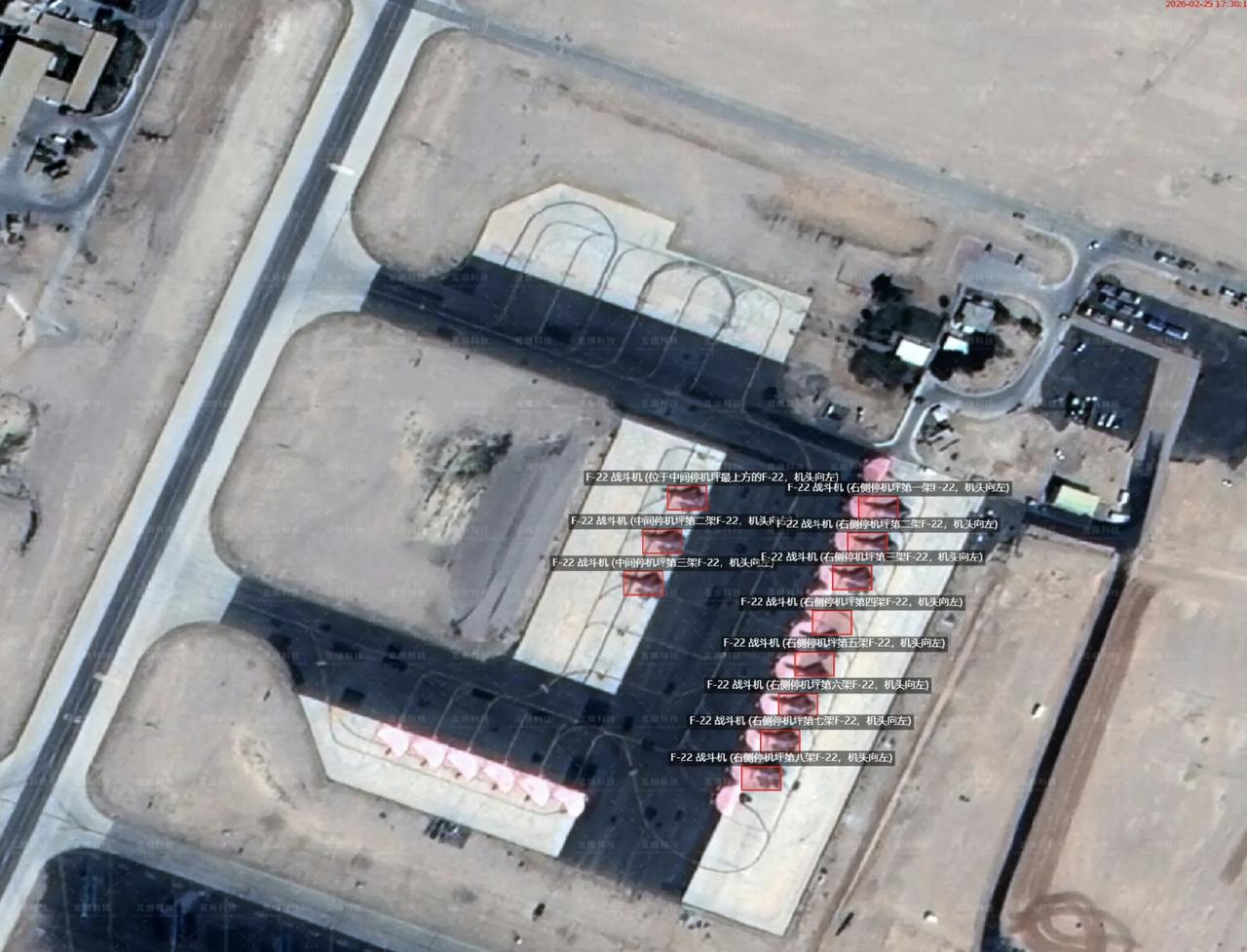 美军针对伊朗部署的军机、“福特”号航母的卫星照片在网上满天飞，而且还有标注，地理