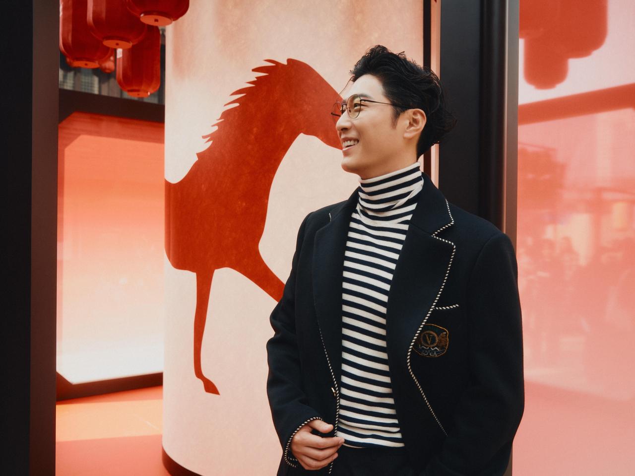 老钱假日范本!尊界S800×高尔夫解锁高端社交密码
窦骁的出行日常,完美诠释高净