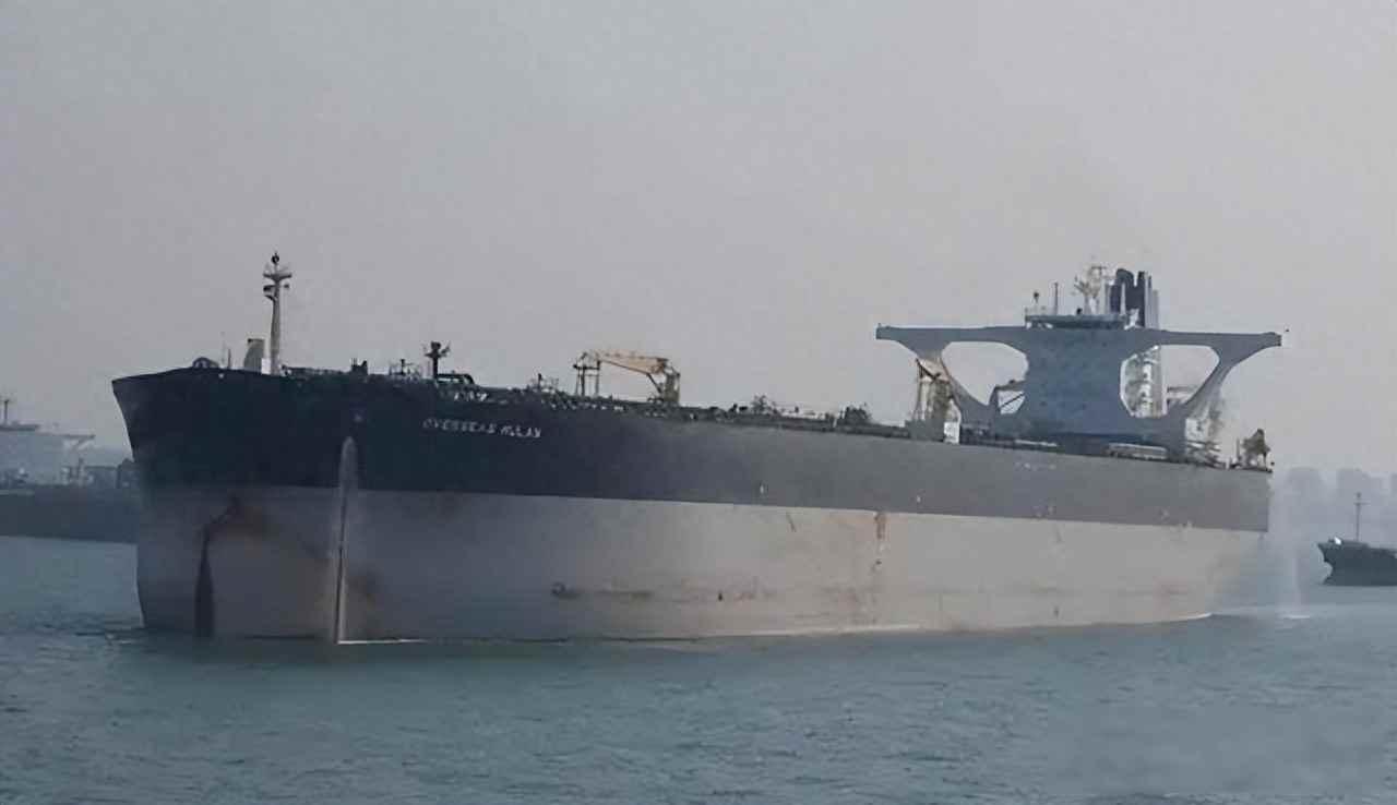 油轮被拦，规则失效，谁在背后下棋

12月10号那天，美军海岸警卫队在巴巴多斯东