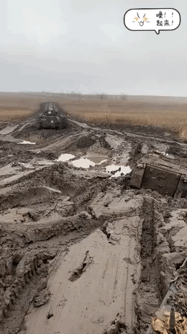 乌克兰最新动员法案已经送最高拉达审核，有两条非常吸引我注意力。被动员人员收到电子