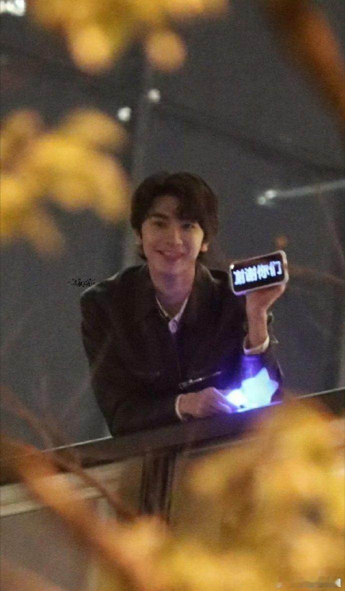 林一祝你永远灿烂明媚 收到林一 “祝你永远明媚” 的妇女节祝福，太开心啦！这也让