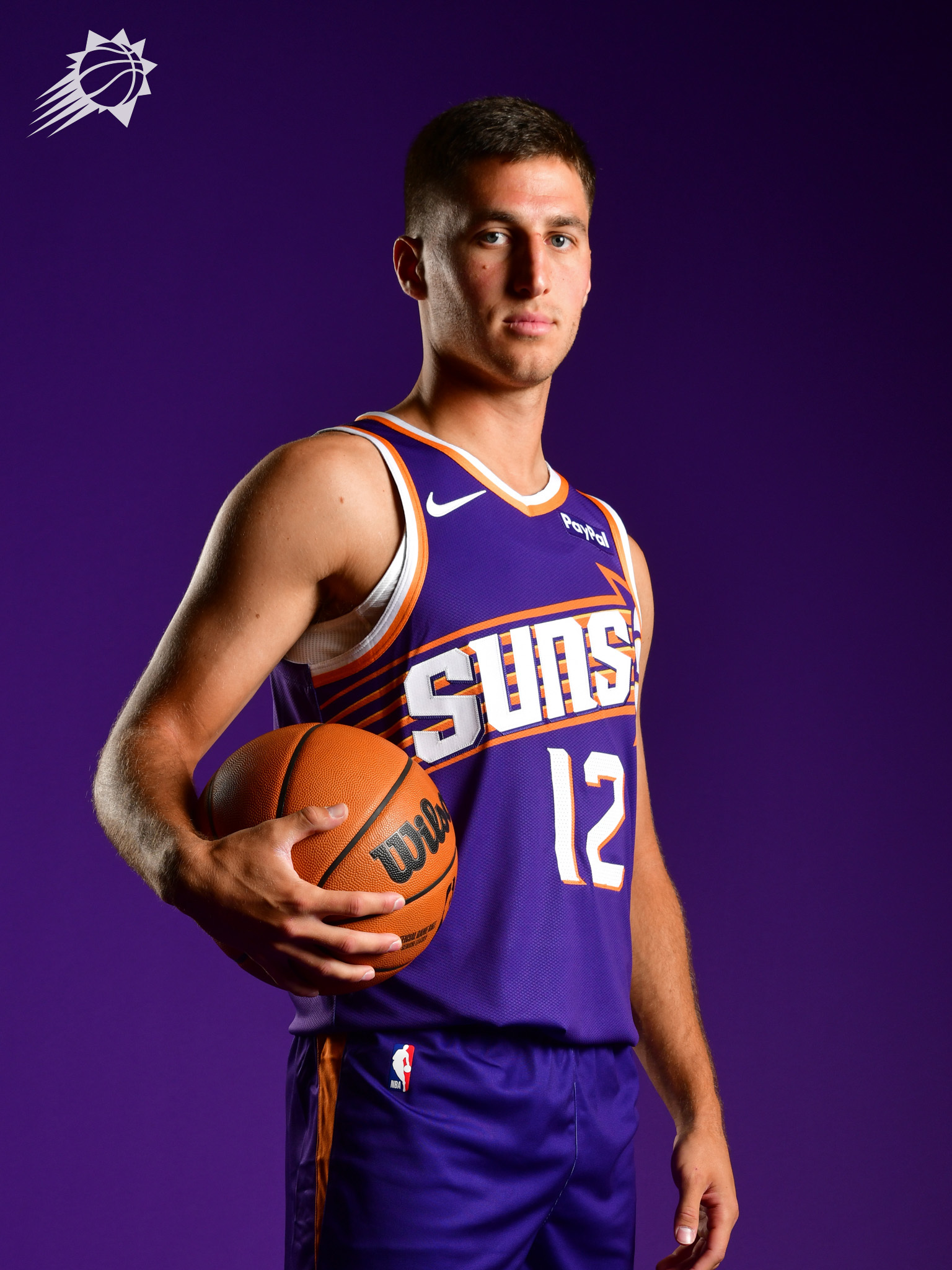 吉莱斯皮本赛季末节三分命中率高达惊人的 48.8% ‼️  菲尼克斯太阳 ｜旭日