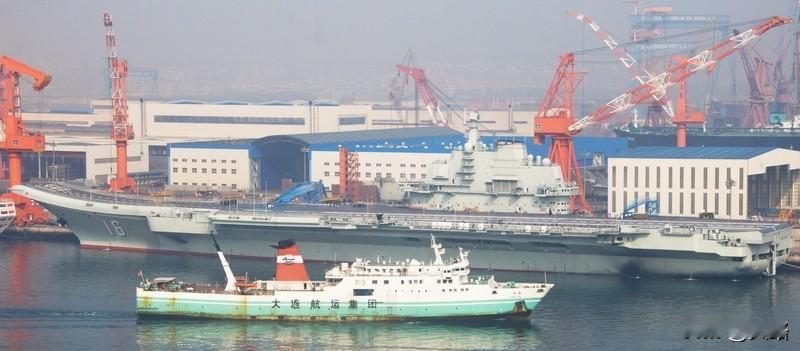 日本这是又开始作妖了！日本自卫队叫嚣用电磁炮击沉福建舰，简直是异想天开。台湾时事