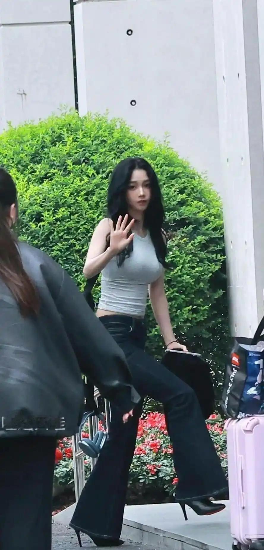 Karina欧尼的身材，我的梦！ ​​​
