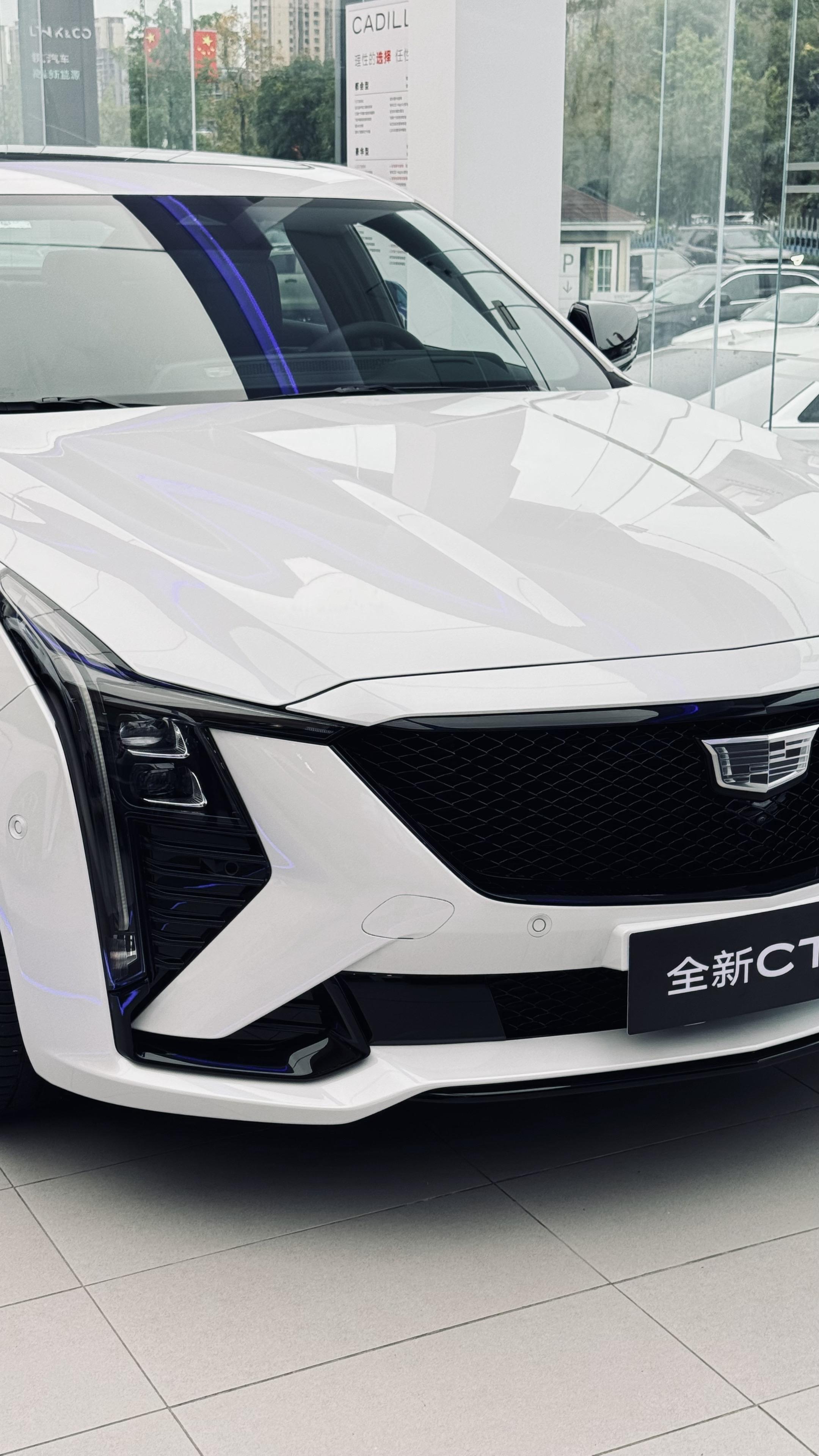 你所向往追求的东西，千万别被他人左右！他左右你，说明他不如你，甚至是想...