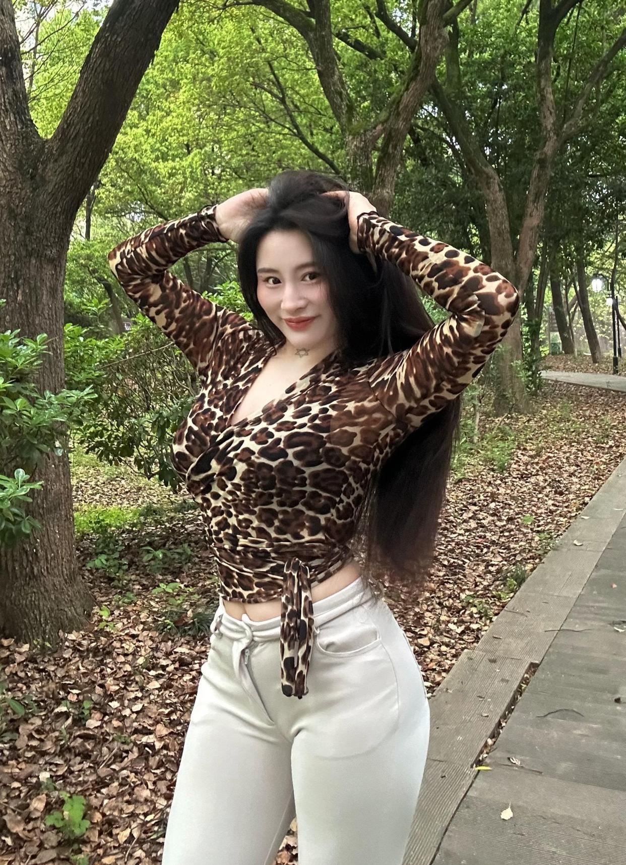美丽大方！