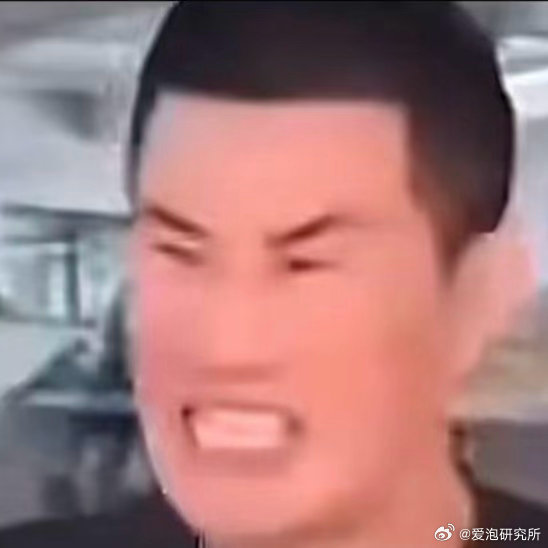 见过搭讪的 但是没见过如此nt的喝多了上来就拽我 到最后都没和我道歉 