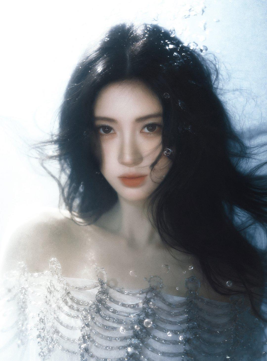 鞠婧祎  jjy鞠婧祎花间令 jjy鞠婧祎杨采薇“在某个不知名的角落许你岁岁平安