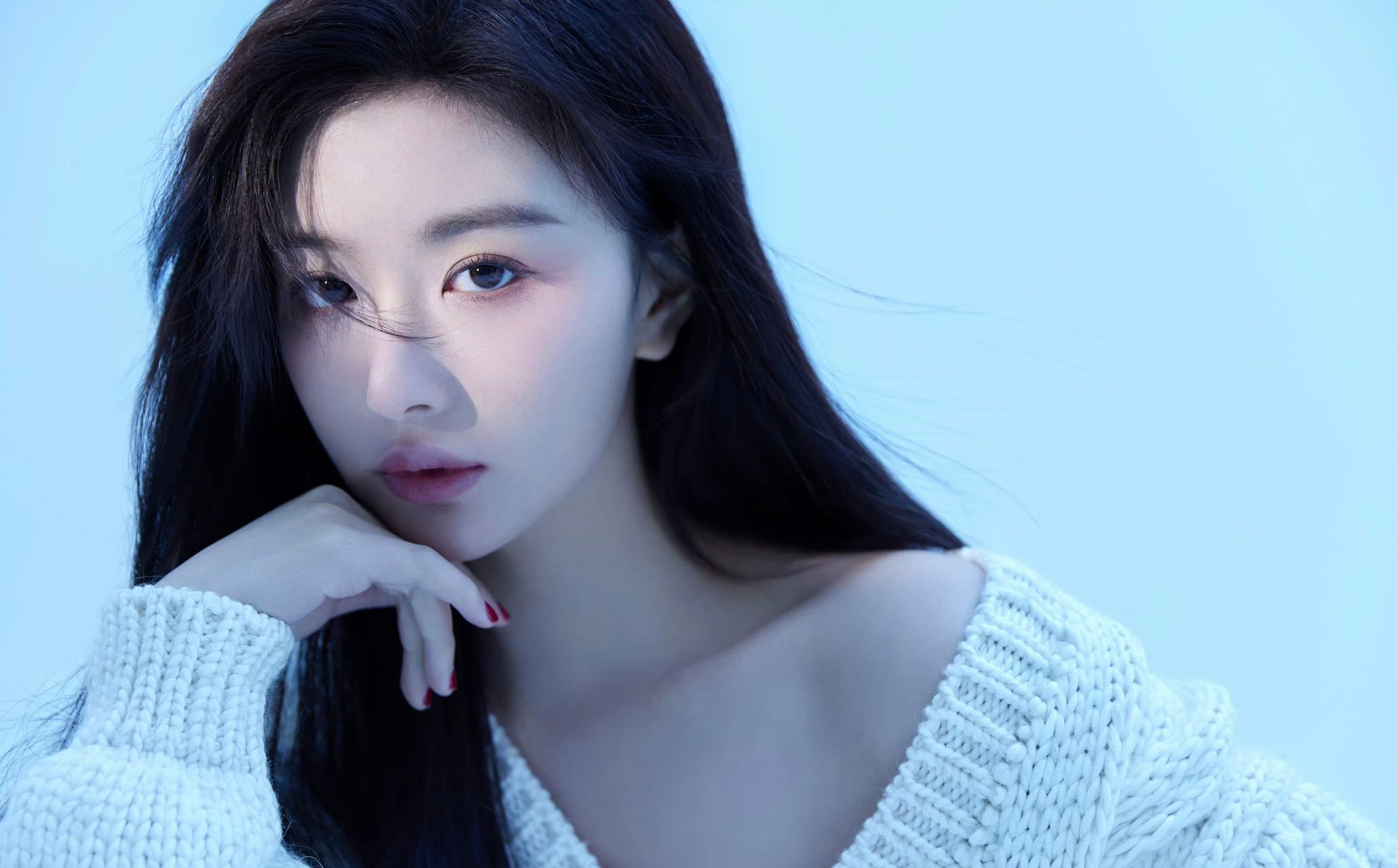 孔雪儿公式照 ​​​