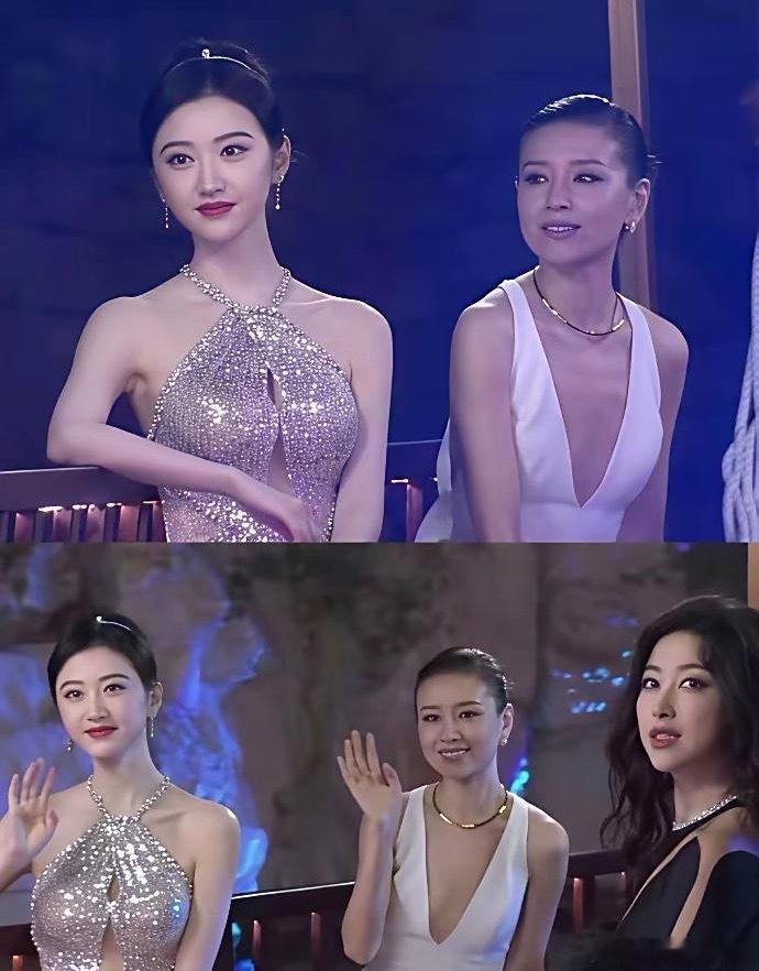 景甜和董洁这是一个穿倒V一个穿正V…… ​​​