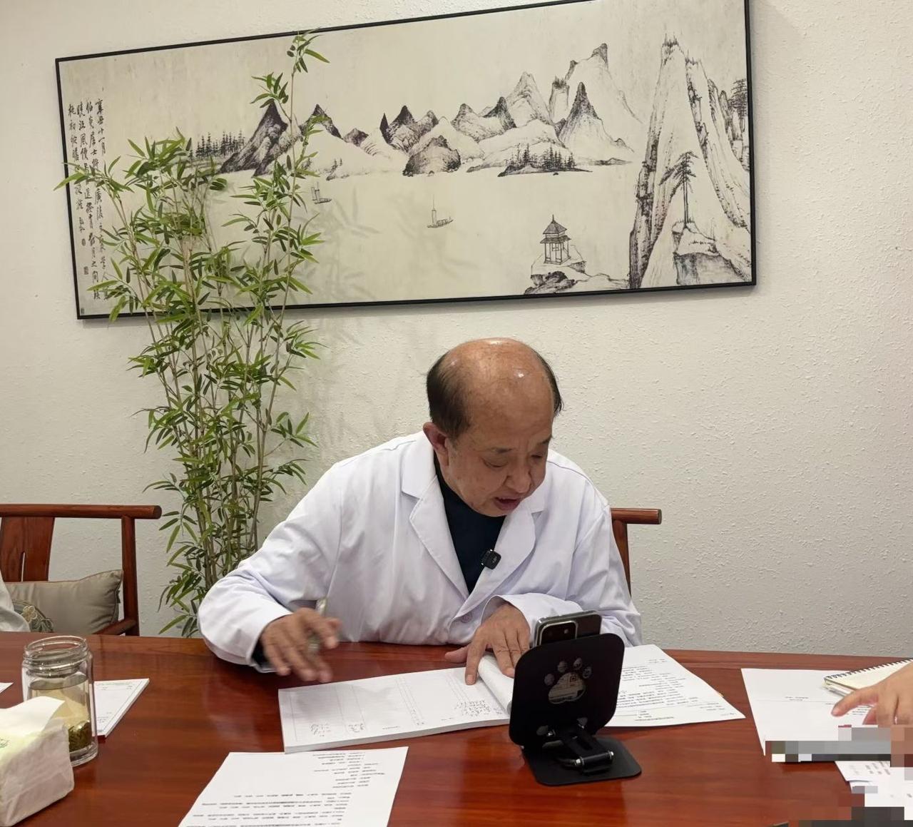 【孩子反应慢、记不住？这个家常食疗方，细水长流补起来】
我是孟牛安，专注中医儿科
