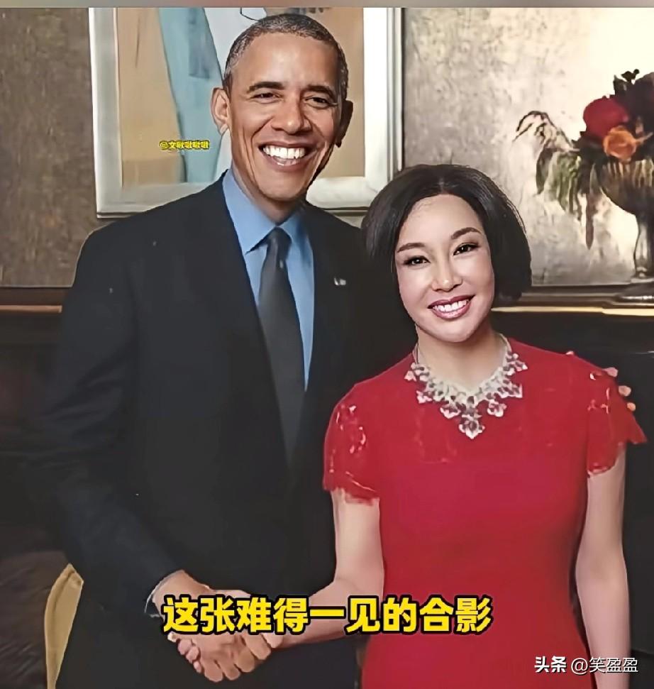 不知道大家有没有刷到过刘晓庆这张难得一见的合影，这张照片拍摄于2016年秋天，是