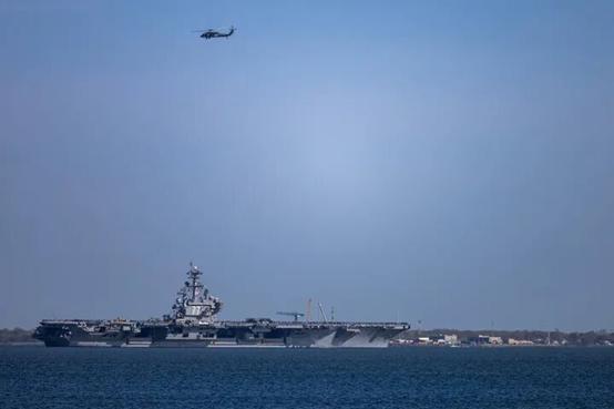 “布什”号航母未战先怯，为了前去中东参战，结果特意绕道非洲。这样做的目的是，为了