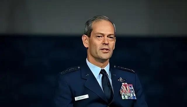 美司令警告，如果中国在台海设立禁飞区，美军就要击沉解放军军舰作为回应。
说出来你