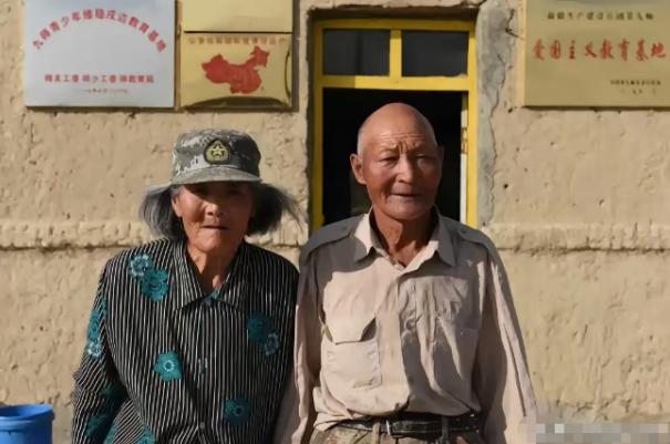 1964年，山东，一名叫魏德友退役军人相亲时，提了一个要求，女孩们纷纷摇头。突然