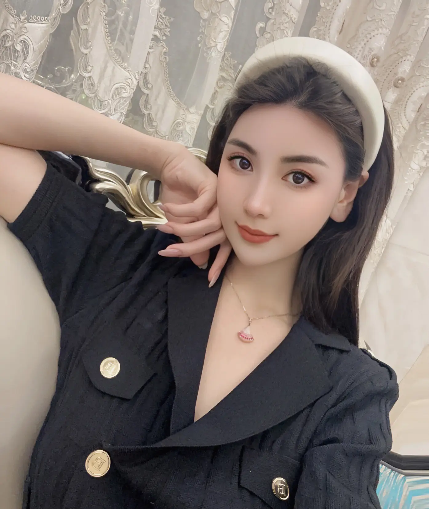 明明是个感性的人 却学会了理性的看待所有问题