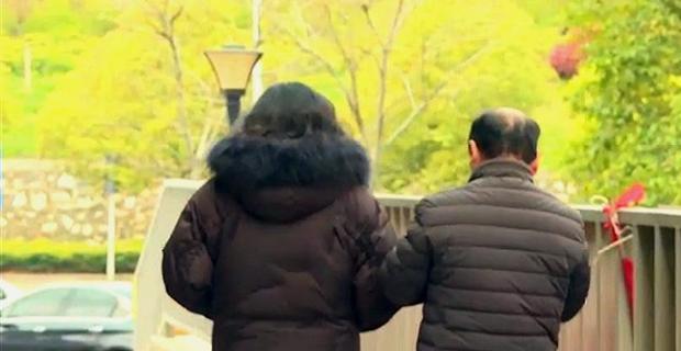 浙江，65岁大爷，老伴去世5年后，在一次活动中认识了一阿姨，两人一见如故，有了再
