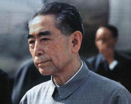1959年周总理特赦战犯并接见溥仪，见面后立即向溥仪提出了一个特殊的请求
195