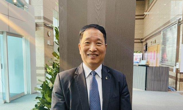 “不再无限忍让，中国大陆已经动了真格，打算让日本倍尝恶果。”台空军前副司令张延廷