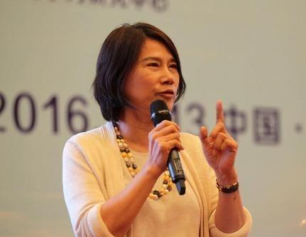 1991年，董明珠上门讨要42万货款，经销商却说：“再发50万的货，卖完一起结！