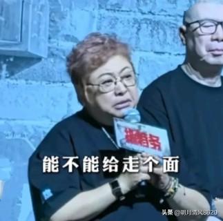 还是支持一如既往的支持，但是会比较慎重，还要后续看基金会以及韩红是否意识到自己的