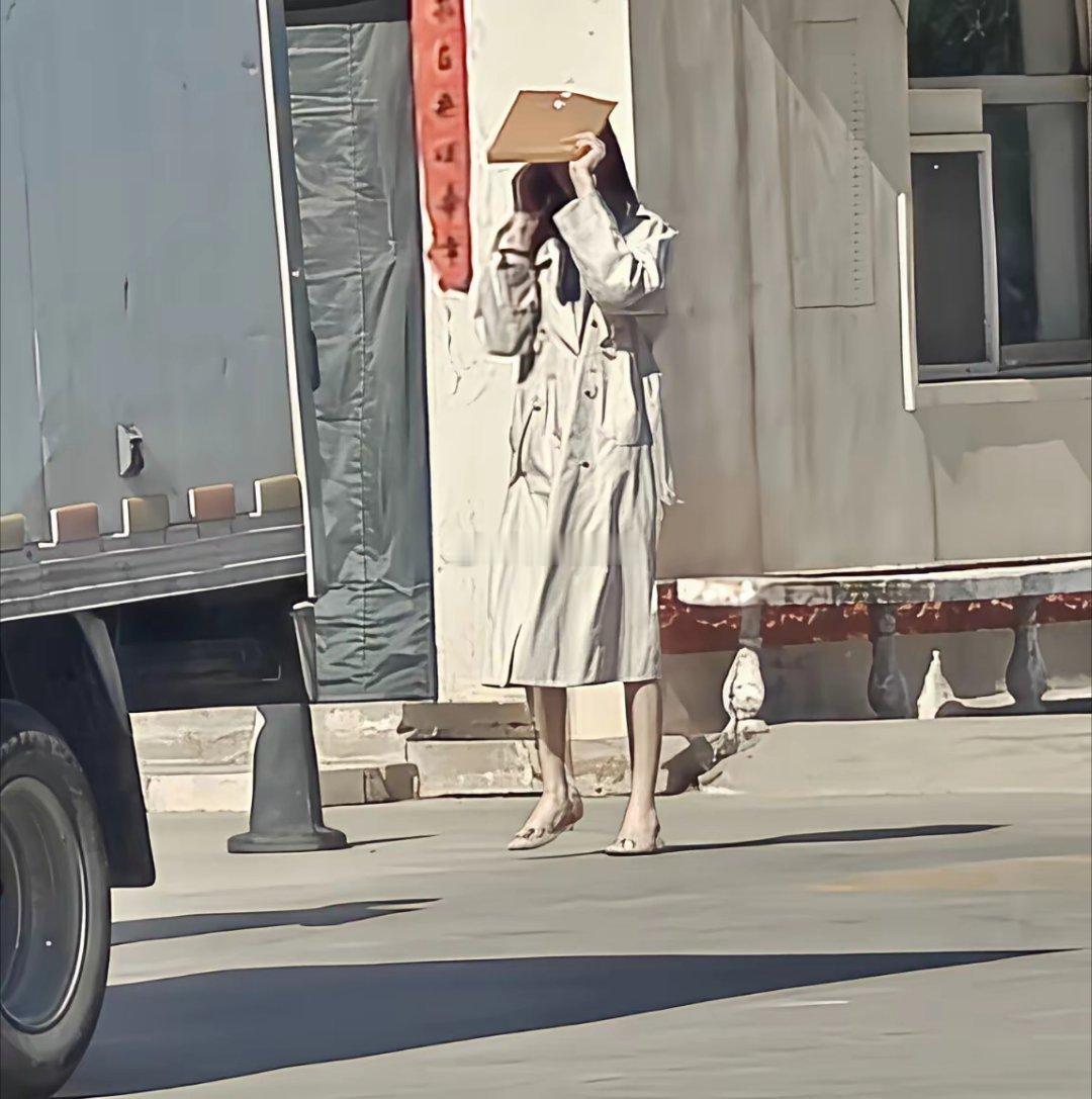 这是什么交易，给卡，给钱最后上车了取了最少8万哈哈 
