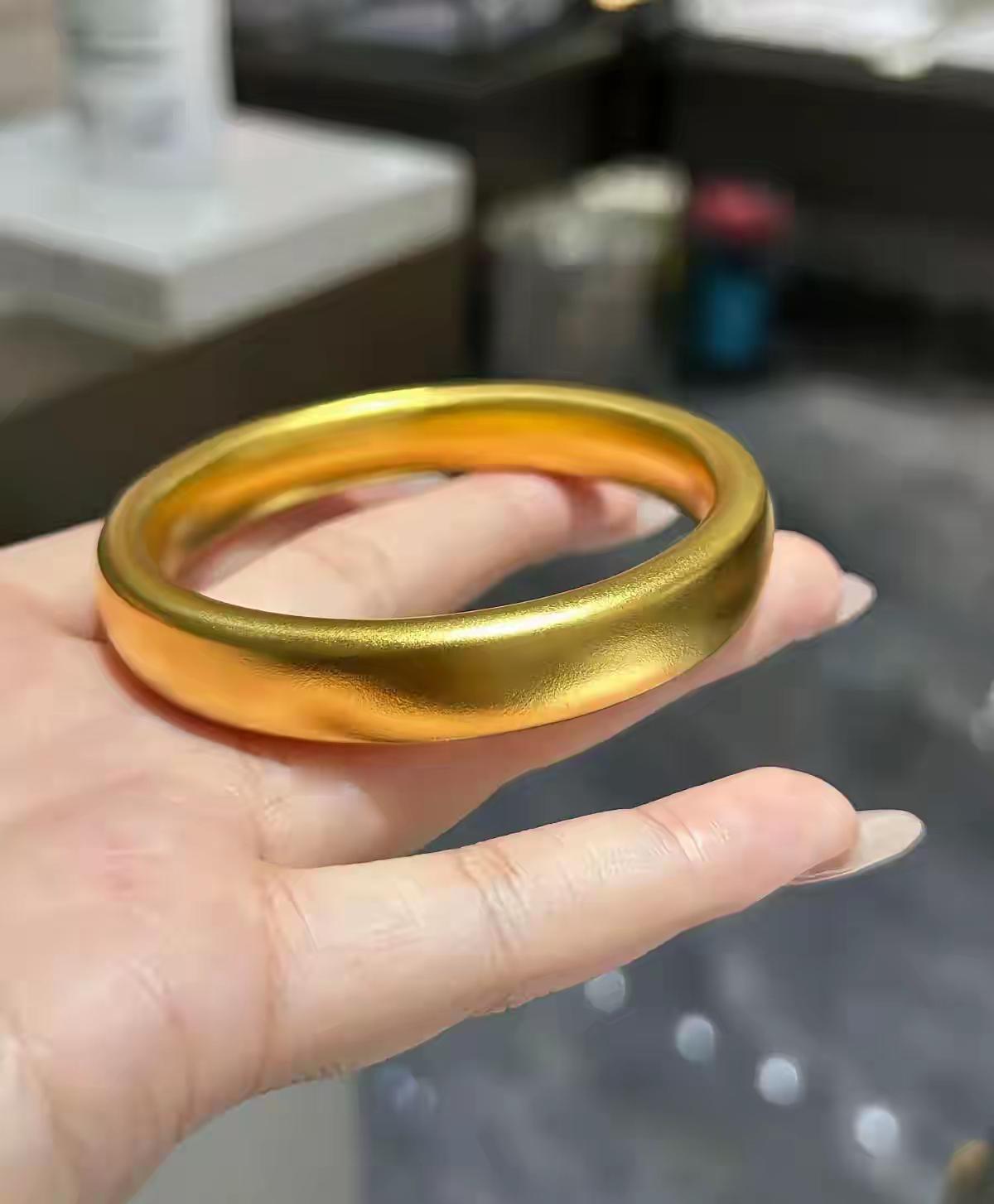 什么时候买黄金是最好的时候呢？最近一直关注着黄金的价格，都是在700到800之前
