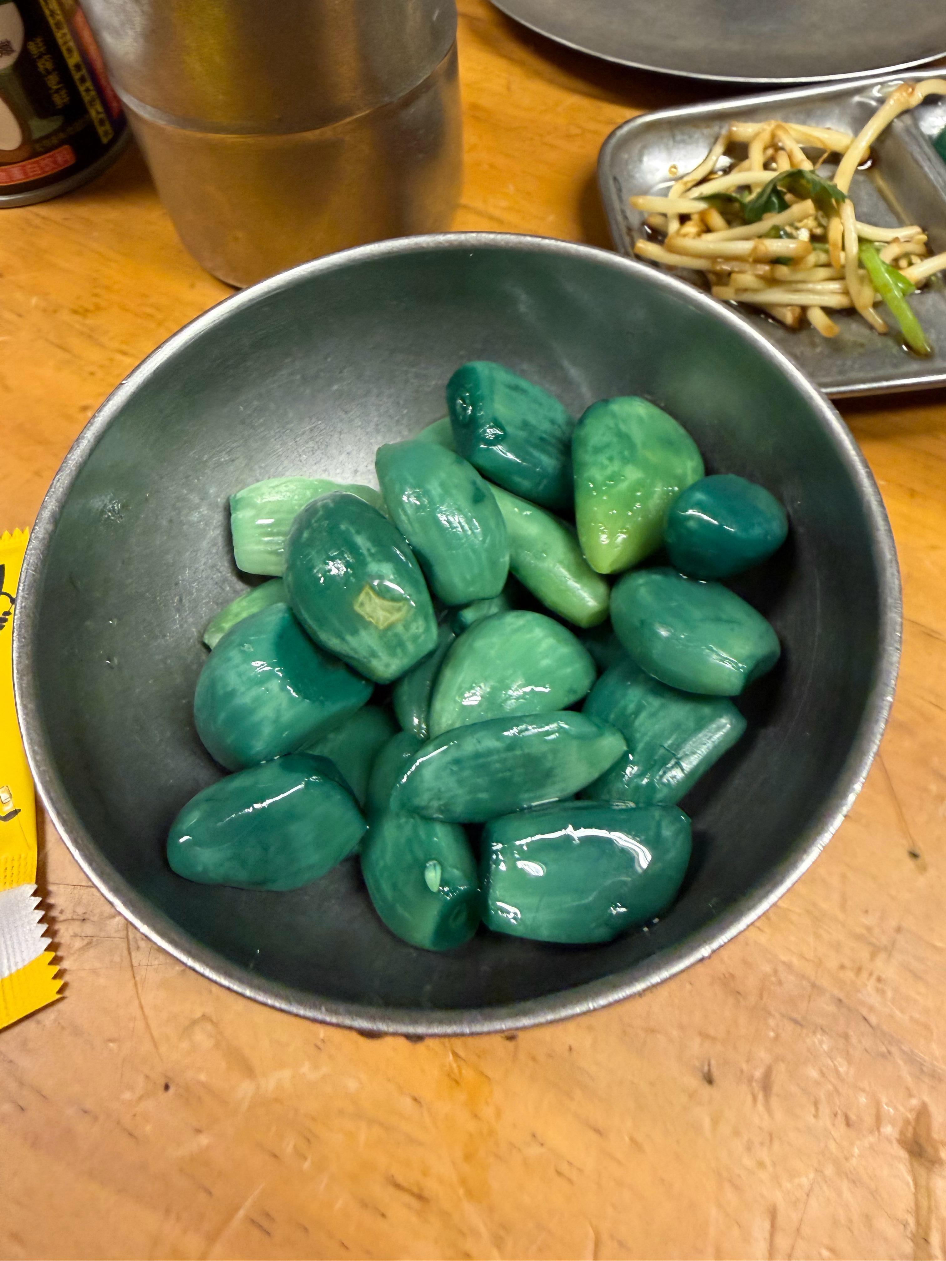 腊八蒜，嘎嘎好吃，谁还没有吃过 