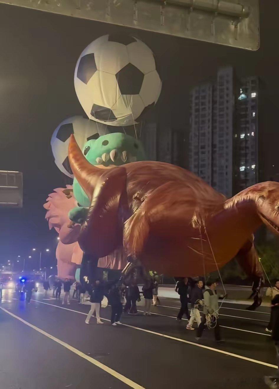 南哥被暴揍，常州既熟悉又陌生的暴走了……一夜之间秒变“常洲”、“嫦州”这也是很好