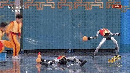 2月21日，据社交网站报道，2026年春晚上的一个节目彻底宣告了一个AI技术新时