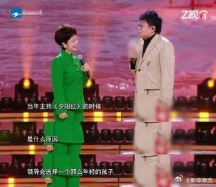 央视主持人因一句话坚持三十年 黄薇用三十年证明，主持不是念稿子，是用心唠家常！从