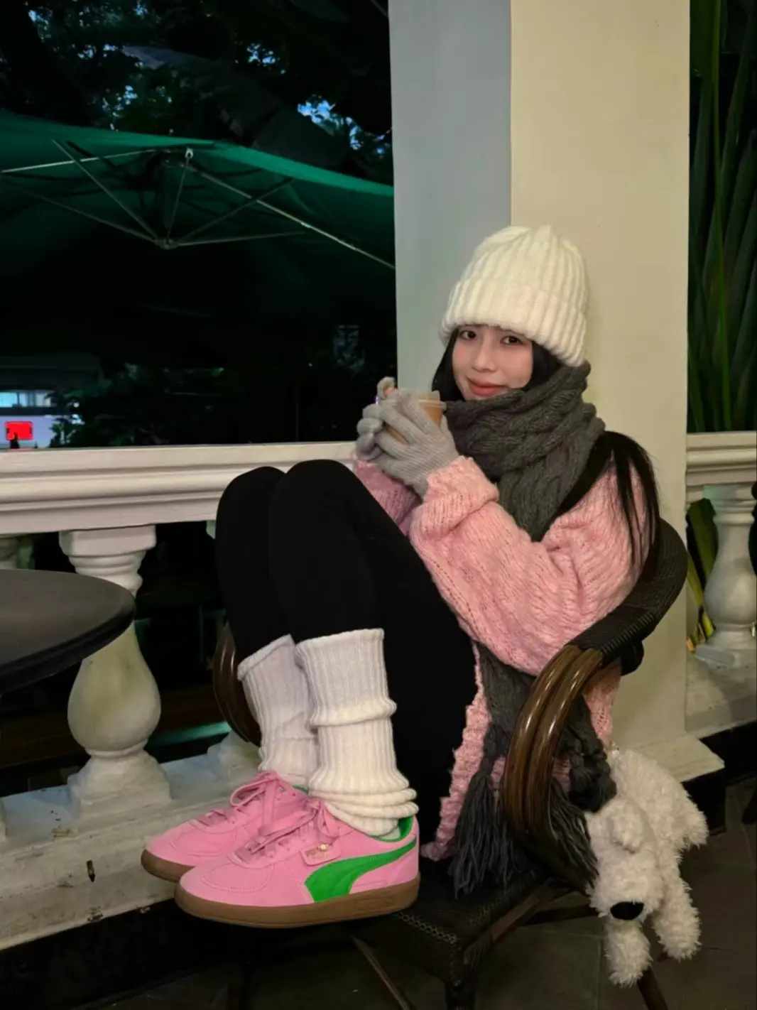 今年秋冬这样穿  也太有氛围感了