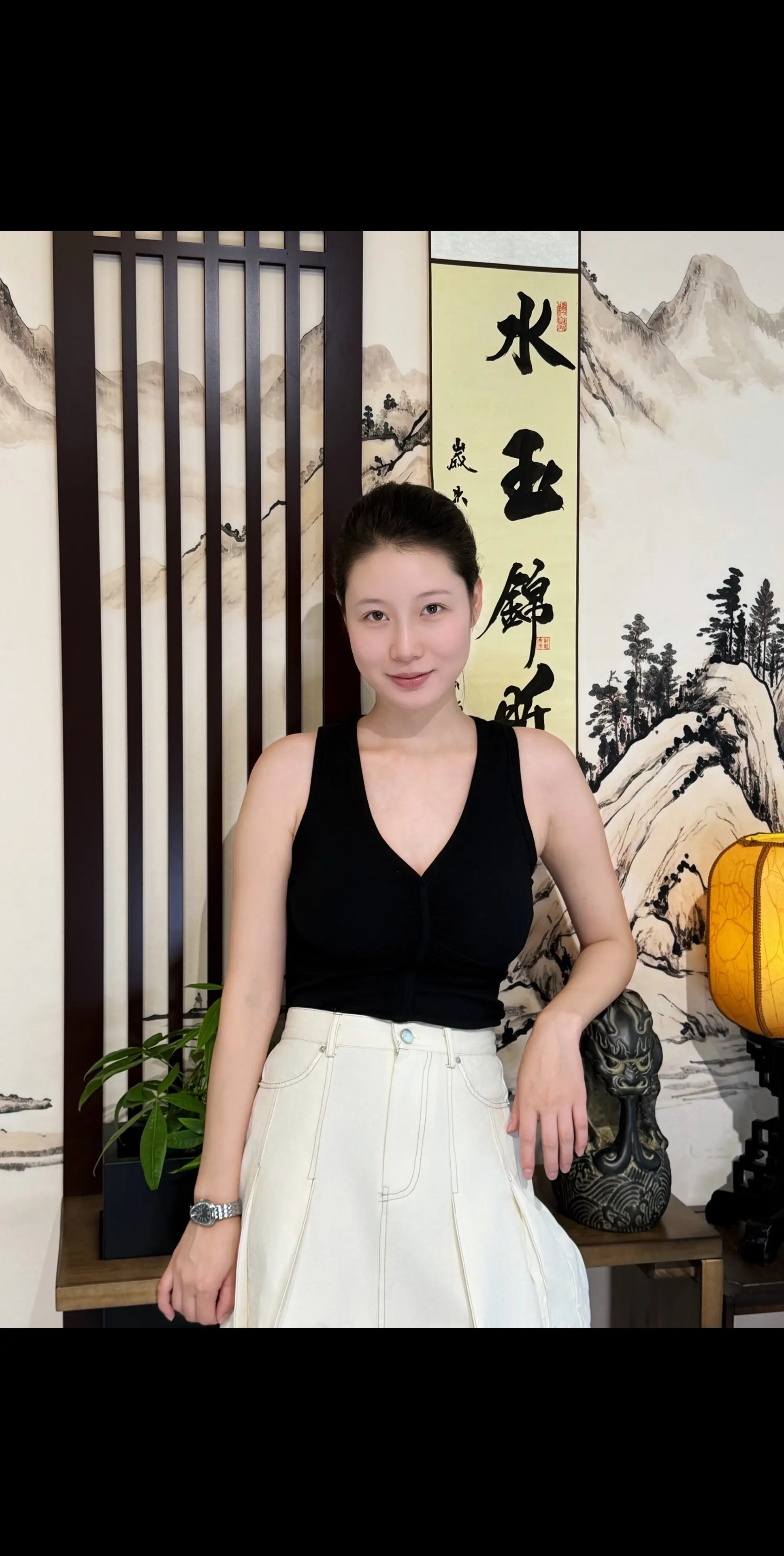 你崇拜的人身上有你的品味和智趣 你厌恶的人身上有你的原则和底线
