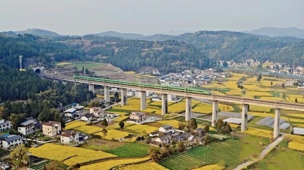 清明假期，加开阆中⇌成都列车

3月31日，记者从阆中火车站获悉，为满足清明假期