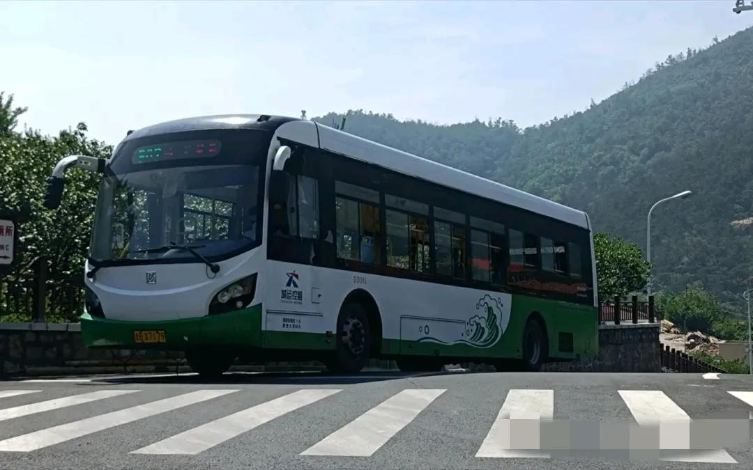 有青岛市民建议646路沿S202向西延伸到银河路山色峪站，与907路实现换乘，方