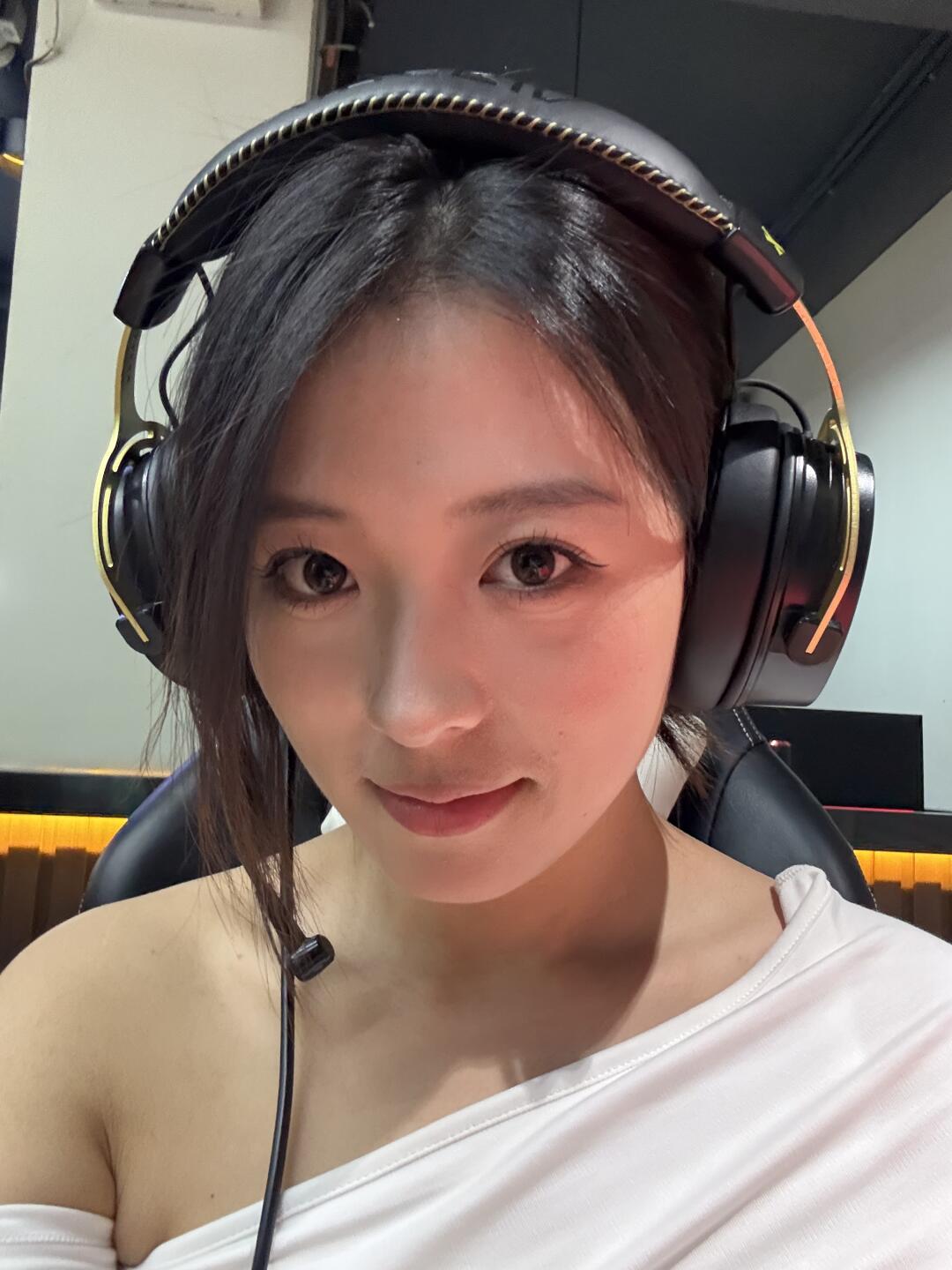 网吧拍照也太好看了吧！