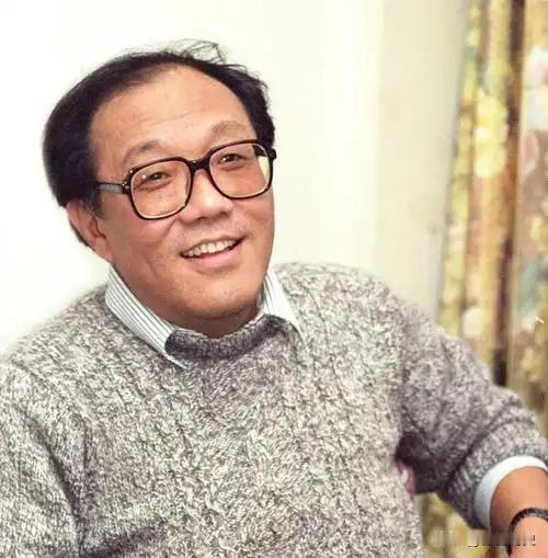 文坛有个作家，叫史铁生。他21岁双腿瘫痪，后来又得尿毒症，大半辈子靠透析活命。可
