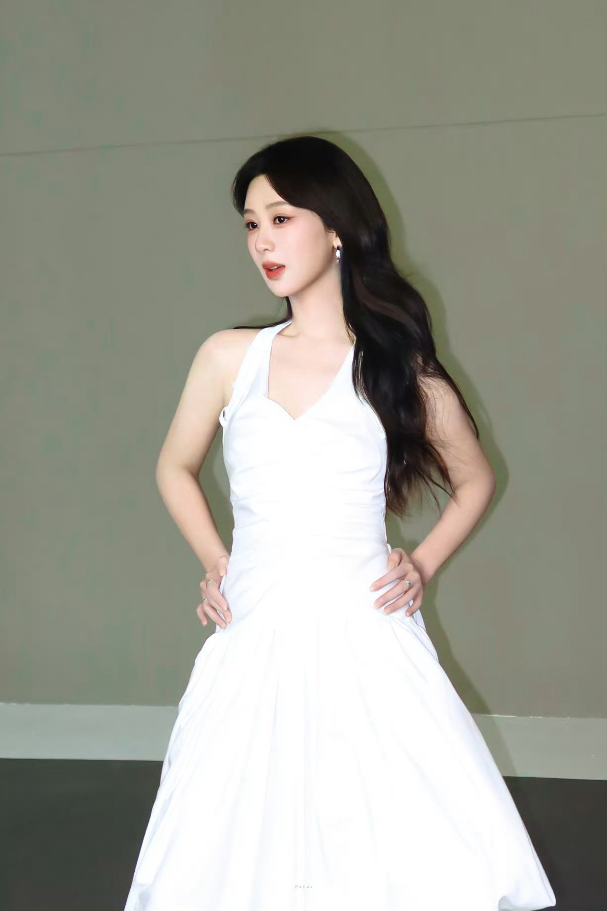 杨紫杨紫杨紫董竹君yz杨紫玉兰花开君再来把所有祝福写进烟火里🎆花开，万事欣，花