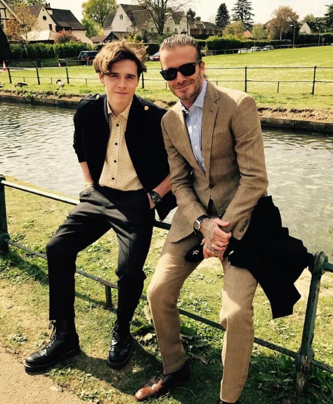 伤害性不大，侮辱性极强。贝克汉姆就这样和他曾经最爱的大儿子反目了。

其实这事说