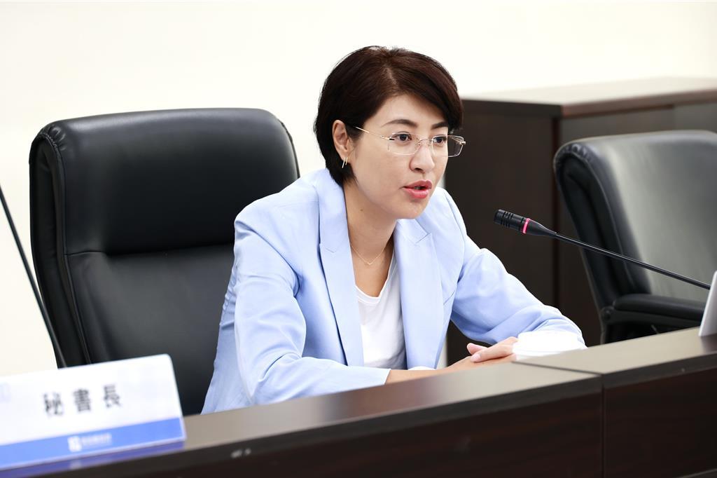 首波大罢免结果大失败，罢团领袖曹兴诚喊话民进党承担，南投县长许淑华28日在县务会