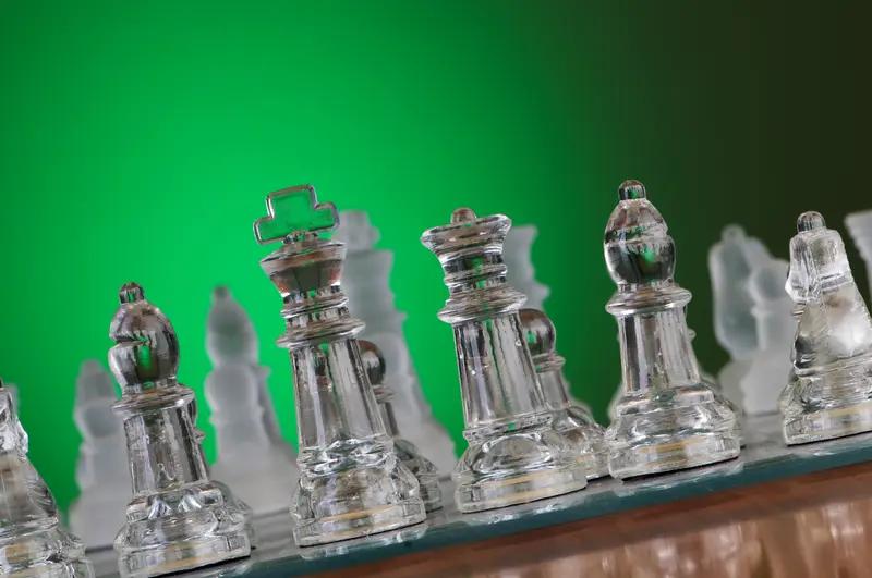 无人智能作战极有可能引发新的军备竞赛。美国在这方面动作频频，2018 年成立联合